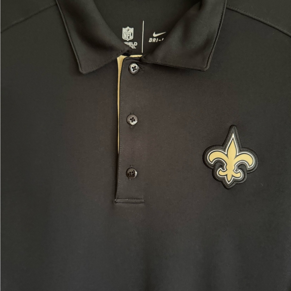 Nike Black Polo Shirt with Gold Logo - Picture 4 of 9